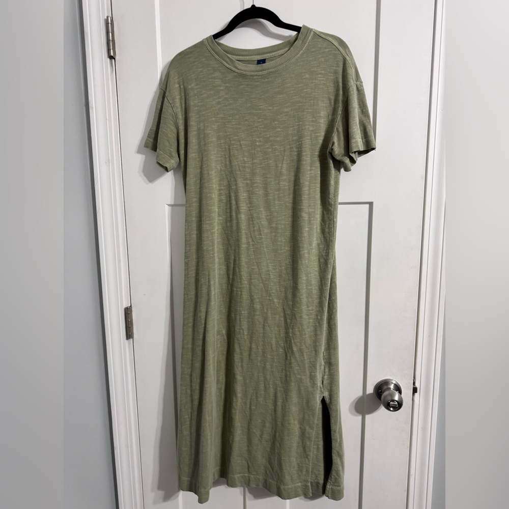Old Navy Olive Green Maxi Dress
